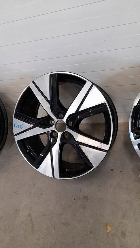 1x Alufelge 19 Zoll 7.5" 5x108 50 5ET Glanz Schwarz 32243375 Volvo Xc40 FEL7892360424aq