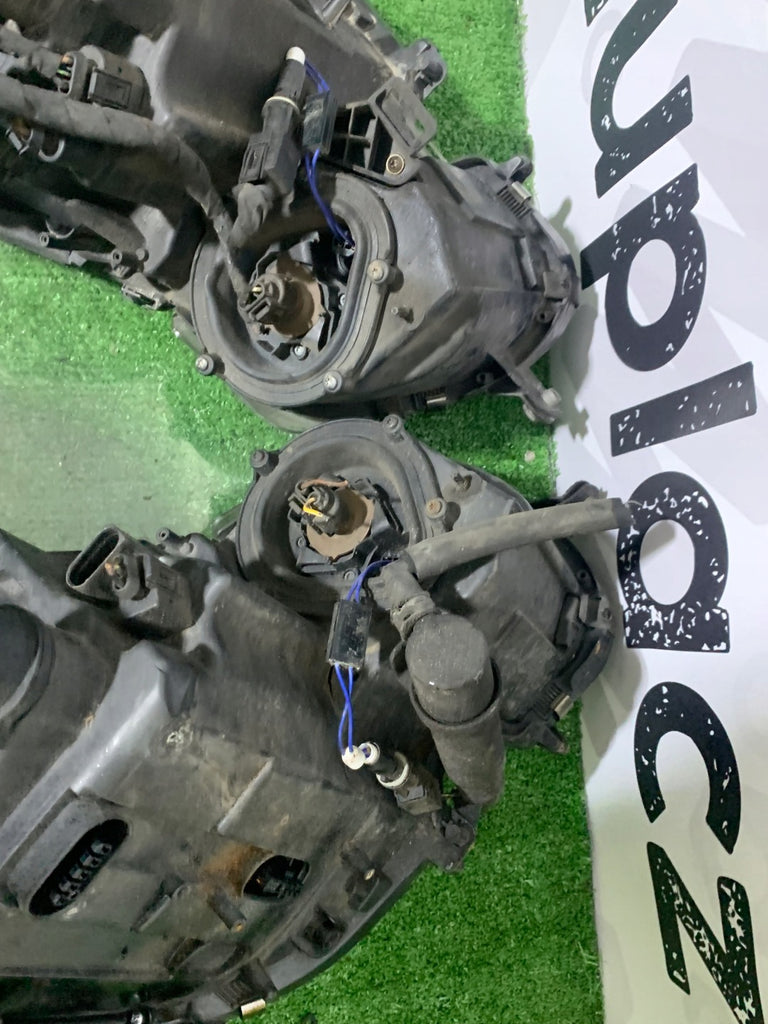 Frontscheinwerfer Mercedes-Benz W211 Xenon Rechts Scheinwerfer Headlight SCH2019411260ri