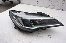 Laden Sie das Bild in den Galerie-Viewer, Frontscheinwerfer Opel Astra Rechts Scheinwerfer Headlight