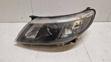 Laden Sie das Bild in den Galerie-Viewer, Frontscheinwerfer Saab 93 9-3 12770145 Xenon Links Scheinwerfer Headlight