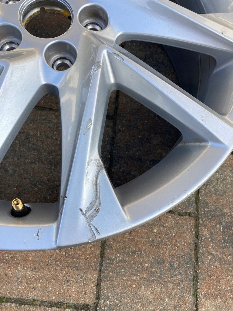 1x Alufelge 17 Zoll 7.0" 5x112 51ET Glanz 6F0601025 Seat Ibiza Rim Wheel