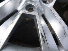 Load image into Gallery viewer, 1x Alufelge 18 Zoll 7.0" 5x112 45ET Glanz Silber 57A601025 Skoda Kodiaq FEL9227766101dg
