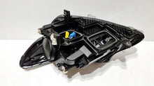 Load image into Gallery viewer, Frontscheinwerfer Mercedes-Benz Vito 4479064700 LED Rechts Headlight