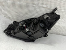 Load image into Gallery viewer, Frontscheinwerfer Toyota Yaris LED Rechts Scheinwerfer Headlight