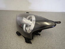Load image into Gallery viewer, Frontscheinwerfer Toyota Aygo 81150-0H070 Links Scheinwerfer Headlight SCH4140209127th