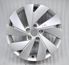 Load image into Gallery viewer, 1x Alufelge 17 Zoll 6.5&quot; 5x112 46ET Glanz Silber 5H0601025B VW Golf Rim Wheel