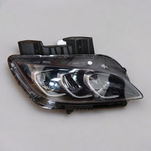 Laden Sie das Bild in den Galerie-Viewer, Frontscheinwerfer Hyundai Kona 92102J9600 LED Rechts Scheinwerfer Headlight