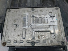 Load image into Gallery viewer, Frontscheinwerfer VW Passat 3C0941751D Links Scheinwerfer Headlight SCH3428997458gl
