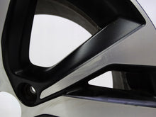 Laden Sie das Bild in den Galerie-Viewer, 1x Alufelge 18 Zoll 8.0&quot; 5x108 42ET 31471482 Volvo V60 S60 Iii Rim Wheel
