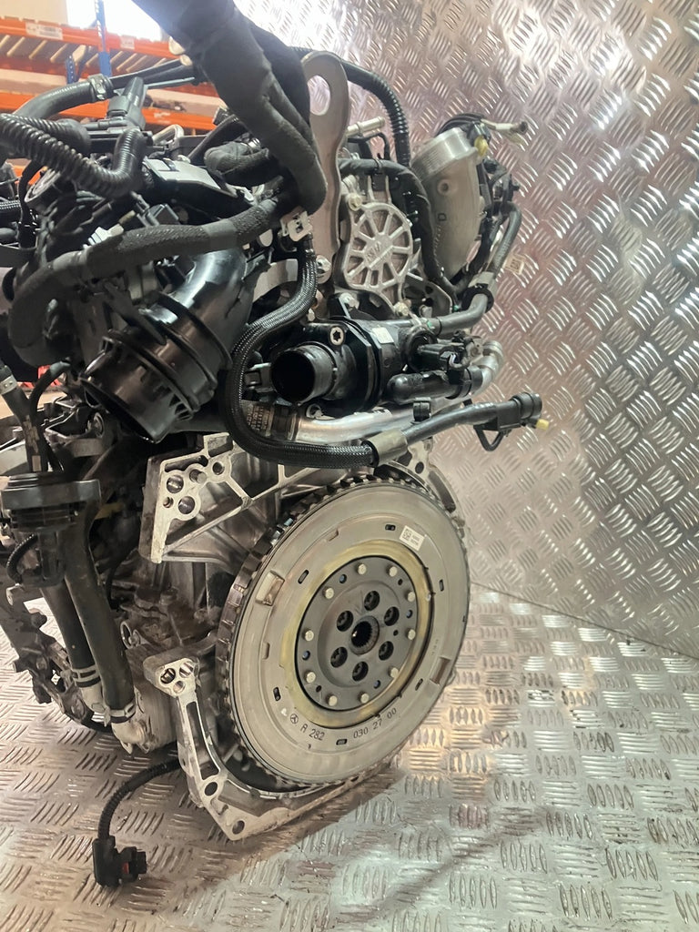 Motor Mercedes-Benz Cla 282914 1.3 CGI 75TKm 2020 Elektro Engine Komplett