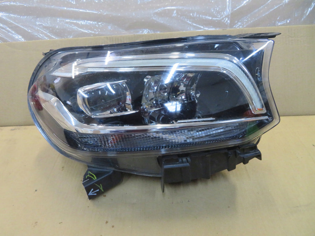 Frontscheinwerfer Mercedes-Benz A4709060900 4709060900 LED Rechts Headlight