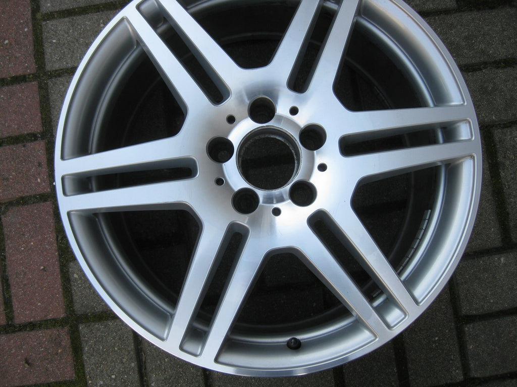 1x Alufelge 18 Zoll 9.0" 5x112 54ET Glanz Silber A2124012402 Mercedes-Benz Amg