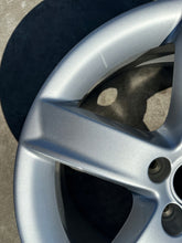 Load image into Gallery viewer, 1x Alufelge 17 Zoll 7.0" 5x112 8R0071497 Audi Rim Wheel FEL3629824454we