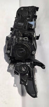 Laden Sie das Bild in den Galerie-Viewer, Frontscheinwerfer Toyota Auris 8111002K30 Rechts Scheinwerfer Headlight SCH7962757243pw