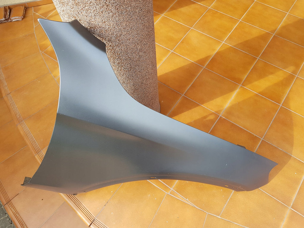 Kotflügel Mercedes-Benz Glc Vorne Rechts Zum Streichen