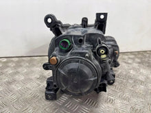 Laden Sie das Bild in den Galerie-Viewer, Frontscheinwerfer Jeep Cherokee I 68102846AC Rechts Scheinwerfer Headlight SCH7664480857jf