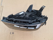 Laden Sie das Bild in den Galerie-Viewer, Frontscheinwerfer Opel Astra 9851881680 Links Scheinwerfer Headlight SCH5921885157px