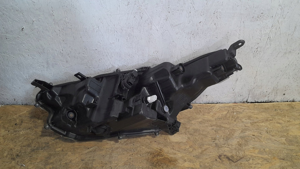 Frontscheinwerfer Toyota 4 IV Yaris 67R5EC ^E4 LED Rechts Scheinwerfer Headlight