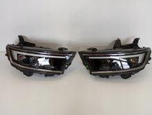Laden Sie das Bild in den Galerie-Viewer, Frontscheinwerfer Opel Astra L 9850326680 LED Rechts Scheinwerfer Headlight SCH3156678815nu