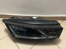 Laden Sie das Bild in den Galerie-Viewer, Frontscheinwerfer Skoda Octavia IV 5E4941016B Full LED Rechts Headlight SCH2977922998ak