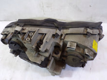 Laden Sie das Bild in den Galerie-Viewer, Frontscheinwerfer Mercedes-Benz W203 A2038203761 Xenon Links Headlight SCH9659134308qv