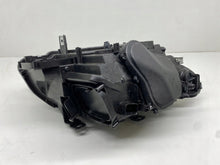 Laden Sie das Bild in den Galerie-Viewer, Frontscheinwerfer BMW 3 E92 7273209-07 Xenon Links Scheinwerfer Headlight