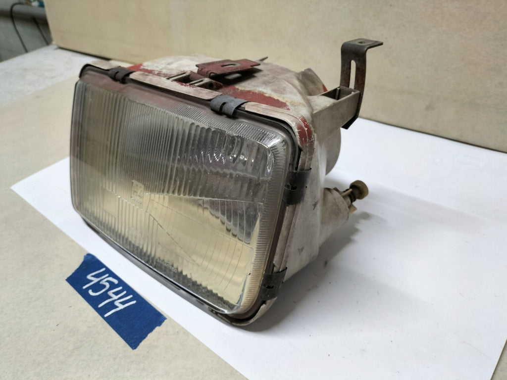 Frontscheinwerfer Ford Sierra Links Scheinwerfer Headlight SCH5671690470fk