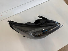 Laden Sie das Bild in den Galerie-Viewer, Frontscheinwerfer Opel Astra K 39195689 Rechts Scheinwerfer Headlight SCH2971247431la