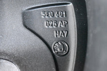 Load image into Gallery viewer, 1x Alufelge 16 Zoll 6.5" 5x112 46ET Glanz Schwarz 5E0601025AP Skoda Octavia Iii FEL2519497692yf