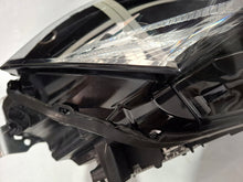 Laden Sie das Bild in den Galerie-Viewer, Frontscheinwerfer Skoda Superb 3P1941016A LED Rechts Scheinwerfer Headlight SCH9781102669dh
