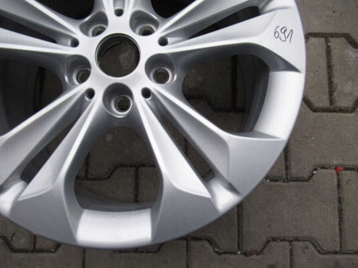 1x Alufelge 17 Zoll 7.5" 5x112 52ET Glanz Silber 6856065 BMW F39 X1 F48 FEL4367731633dr
