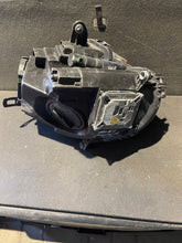 Laden Sie das Bild in den Galerie-Viewer, Frontscheinwerfer Mini R56 162703-03 Links Scheinwerfer Headlight SCH2628208150qe