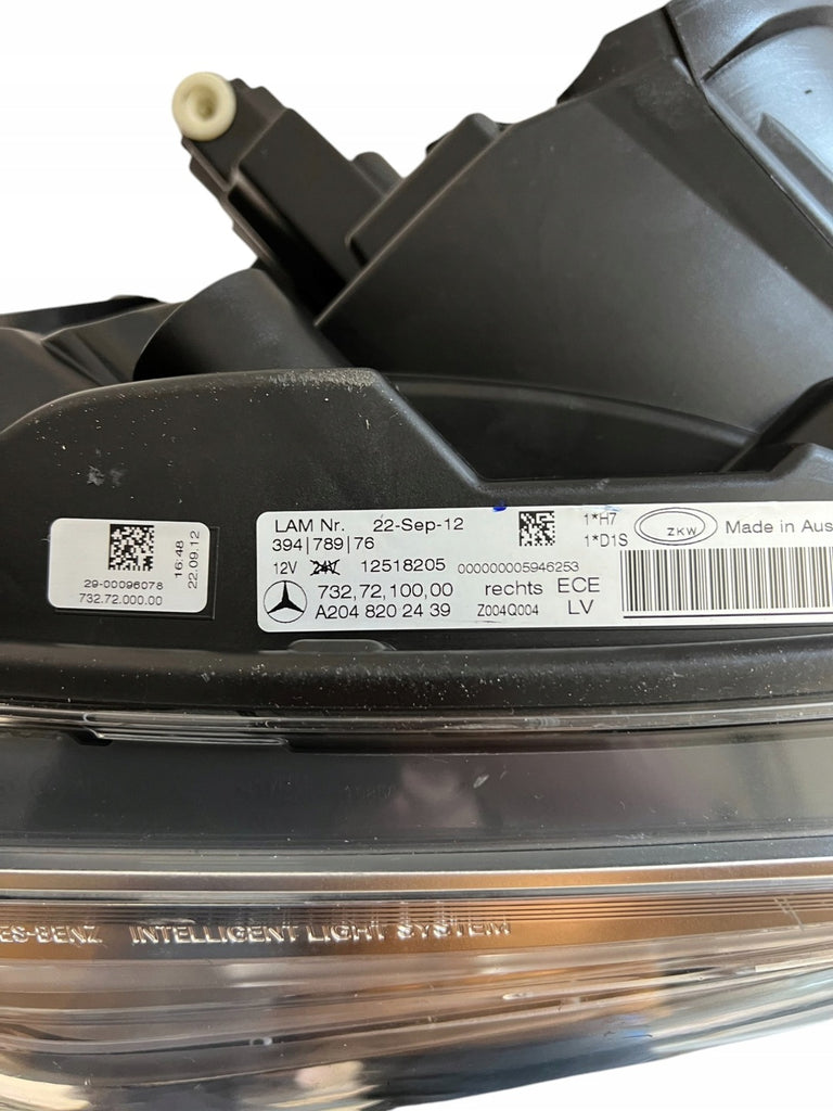 Frontscheinwerfer Mercedes-Benz X204 W204 A2048202439 Xenon Rechts Headlight SCH1421015314yi