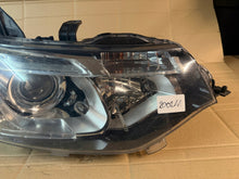 Laden Sie das Bild in den Galerie-Viewer, Frontscheinwerfer Mitsubishi Outlander I 130205 Links Scheinwerfer Headlight SCH4437734421py