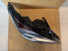 Laden Sie das Bild in den Galerie-Viewer, Frontscheinwerfer Opel Astra K 39158006 LED Rechts Scheinwerfer Headlight SCH9891140491ky