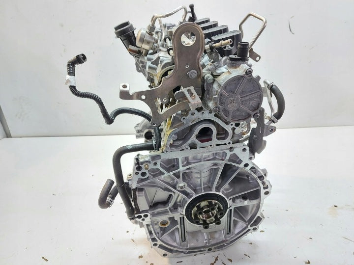 Motor Mercedes-Benz Engine Gla H247 282814 1.3 25TKm Benzin Engine Unkomplett MOT2947453397uv