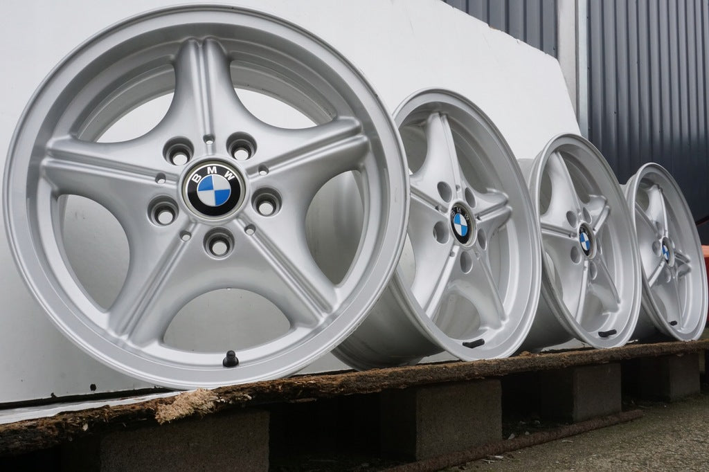 4x Alufelge 16 Zoll 7.0" 5x120 46ET 1092260 BMW Rim Wheel FEL2481880387ra