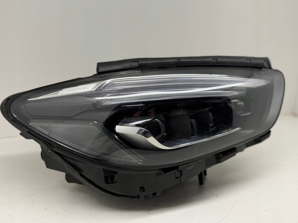 Frontscheinwerfer Mercedes-Benz W247 A2479062003 LED Rechts Headlight SCH4219160888ws