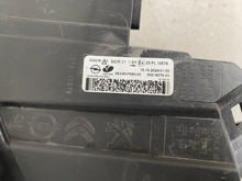 Laden Sie das Bild in den Galerie-Viewer, Frontscheinwerfer Opel Zafira 9832837680 Xenon Links Scheinwerfer Headlight SCH5329375104ja