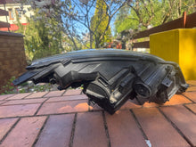 Load image into Gallery viewer, Frontscheinwerfer Opel Zafira C 13399858LH Links Scheinwerfer Headlight