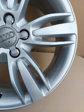 Load image into Gallery viewer, 1x Alufelge 17 Zoll 6.5&quot; 5x112 33ET Glanz Silber 8U0601025 Audi Q3 Rim Wheel