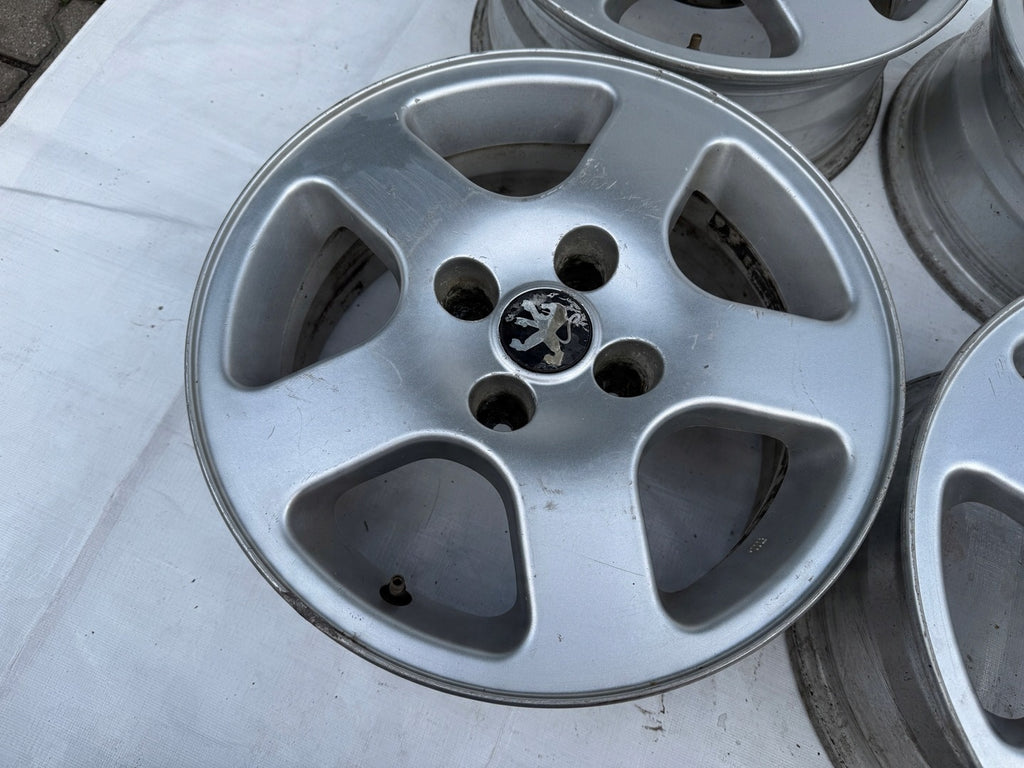 4x Alufelge 15 Zoll 6.0" 4x108 18ET Silber Citroën Rim Wheel
