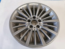 Laden Sie das Bild in den Galerie-Viewer, 1x Alufelge 18 Zoll 8.0" 5x120 34ET Glanz Silber 6882704 BMW F36 3 F30 F32 F31 FEL6488830585wx