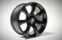 Load image into Gallery viewer, 4x Alufelge 18 Zoll 8.0&quot; 5x120 34ET Glanz 6796246 BMW F06 F10 3 F30 E90