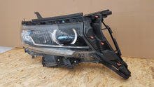 Laden Sie das Bild in den Galerie-Viewer, Frontscheinwerfer Toyota Land Cruiser Full LED Rechts Scheinwerfer Headlight SCH9739230621iw