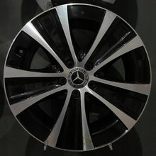 Laden Sie das Bild in den Galerie-Viewer, 1x Alufelge 18 Zoll 8.0" 5x112 43ET Glanz Schwarz A2134013700 Mercedes-Benz FEL9964840354ll