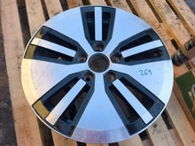 Laden Sie das Bild in den Galerie-Viewer, 1x Alufelge 16 Zoll 6.5" 5x112 46ET 5GE601025 VW Caddy V Golf I Rim Wheel FEL4887675603hi