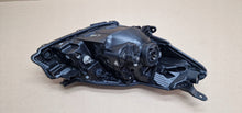 Laden Sie das Bild in den Galerie-Viewer, Frontscheinwerfer Toyota Yaris D1950D196- Links Scheinwerfer Headlight SCH7196904933eo
