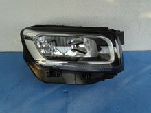 Laden Sie das Bild in den Galerie-Viewer, Frontscheinwerfer Mercedes-Benz W247 A2479062400 Rechts Scheinwerfer Headlight SCH5630662125ls