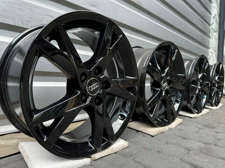 4x Alufelge 17 Zoll 7.5" 5x112 38ET Audi A3 Rim Wheel FEL2121718311dl